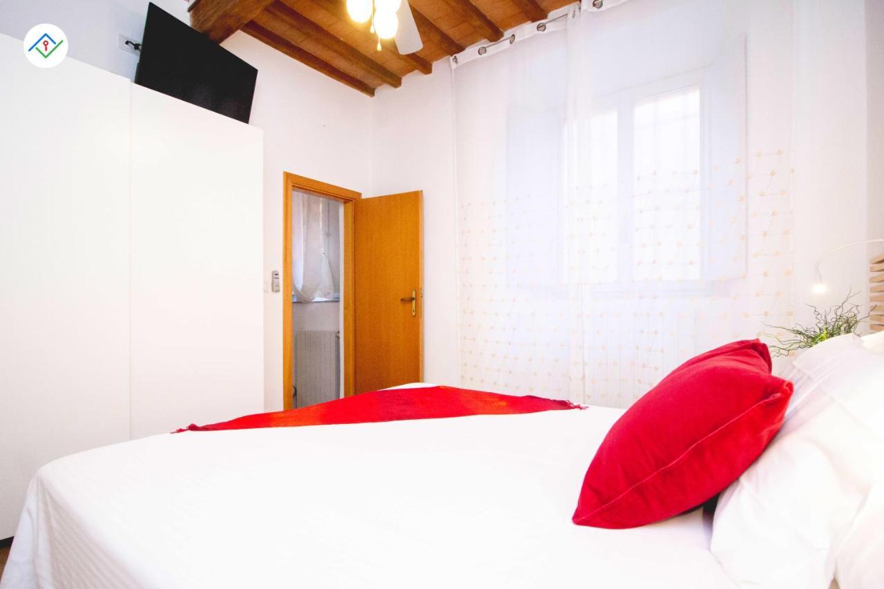 Pisa Tower Apartment Extérieur photo